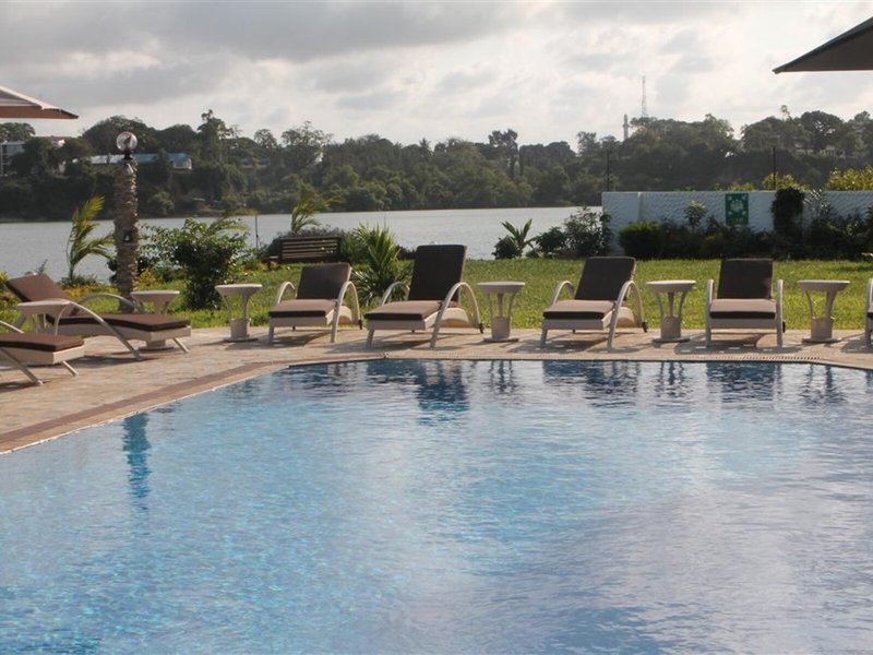 CityBlue Creekside Hotel & Suites 9