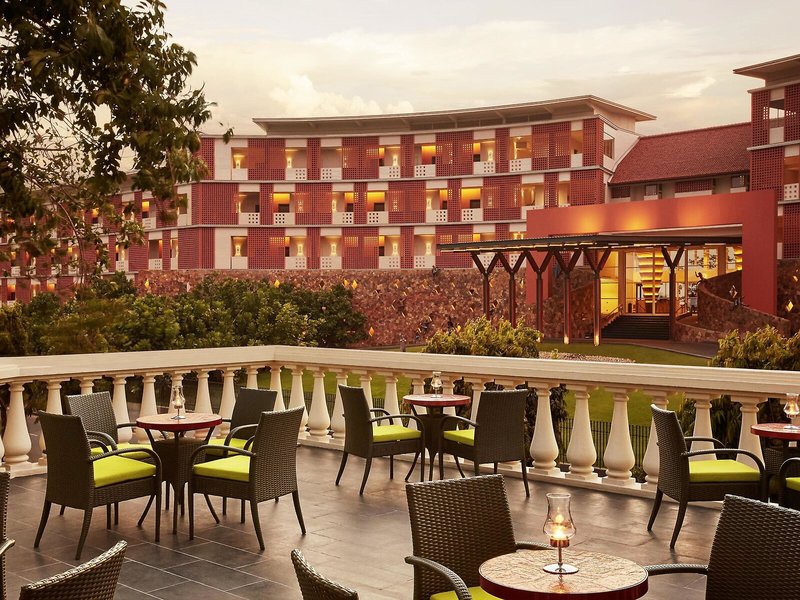 Heritance Negombo 3
