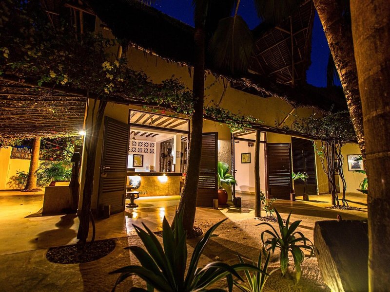 Zoi Boutique Hotel 1