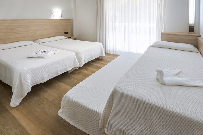 Ponient Aparthotel Marinada 3