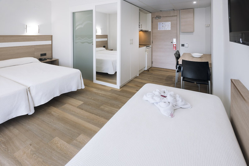 Ponient Aparthotel Marinada 4