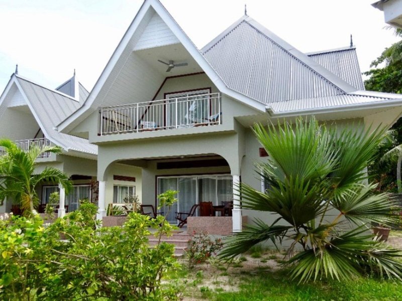 Cote d'Or Footprints 16