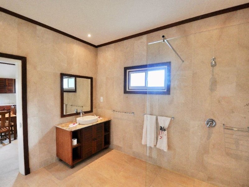 Cote d'Or Footprints 10