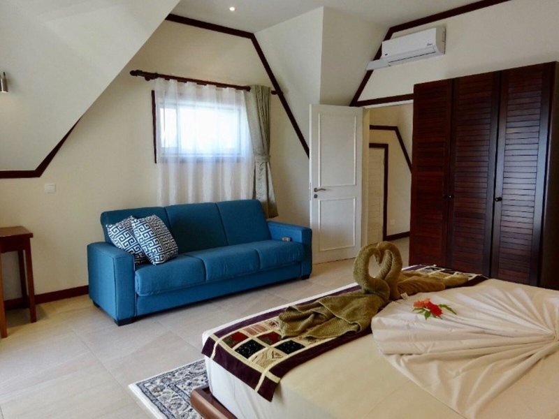 Cote d'Or Footprints 15