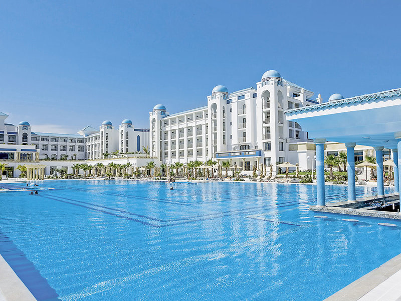 Concorde Green Park Palace 3