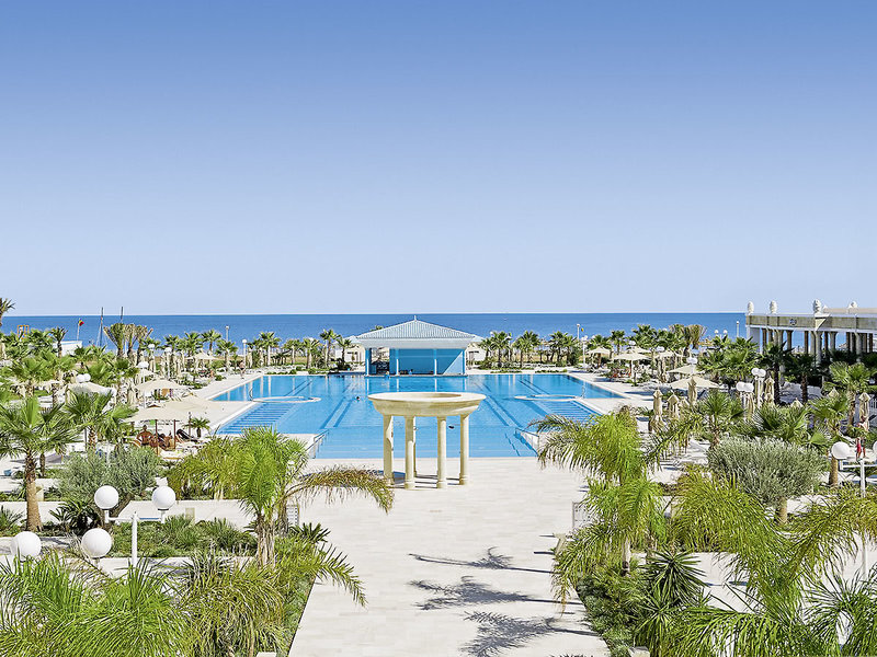 Concorde Green Park Palace 10