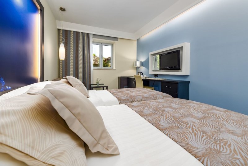 Hotel Lapad 13