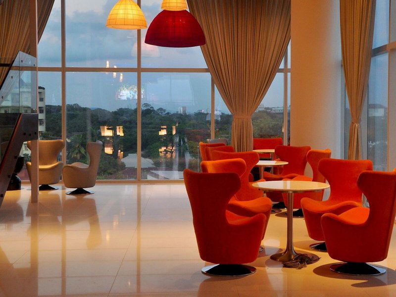 Cinnamon Red Colombo 9