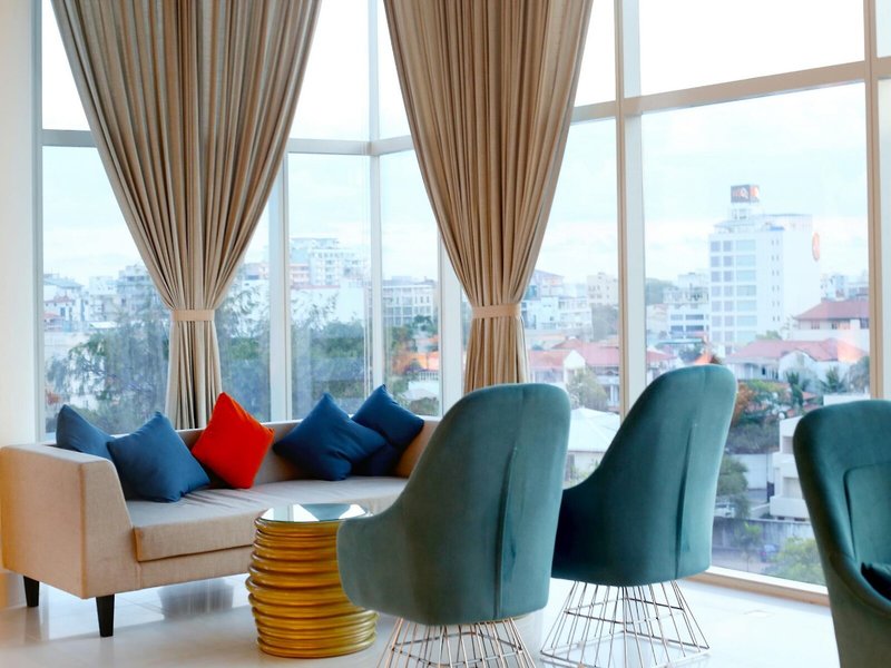 Cinnamon Red Colombo 11