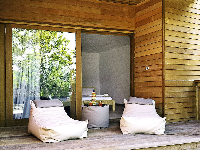 The Barefoot Eco Hotel 8