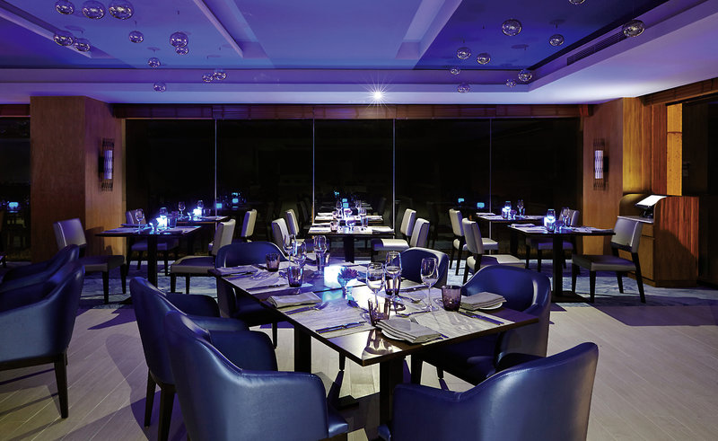 Radisson Hotel Colombo 9