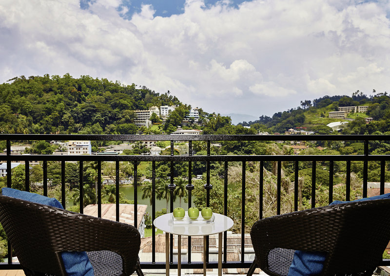 Radisson Hotel Colombo 17