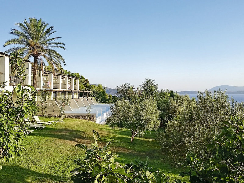 Ionian Blue Bungalows & Spa Resort 5