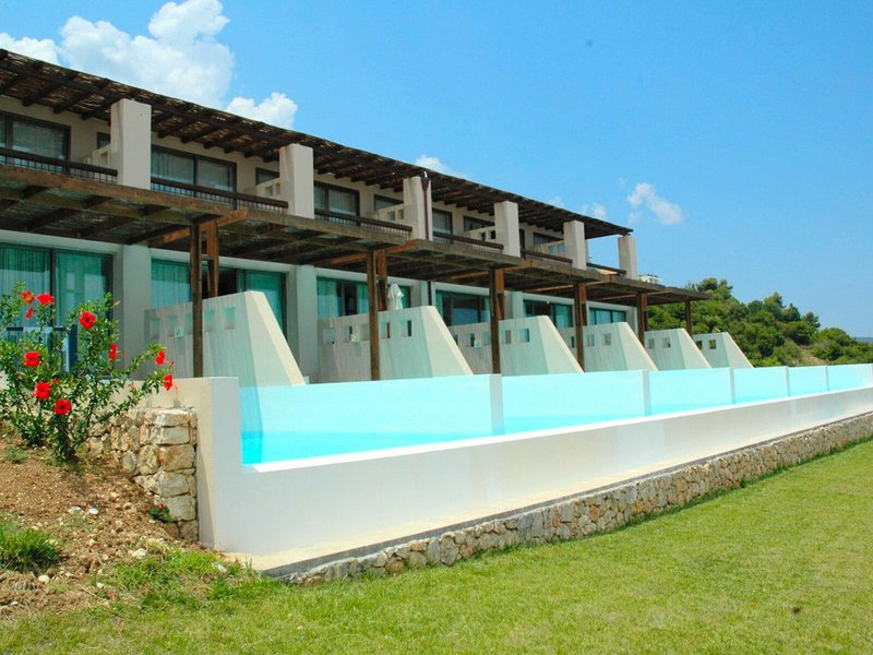 Ionian Blue Bungalows & Spa Resort 5