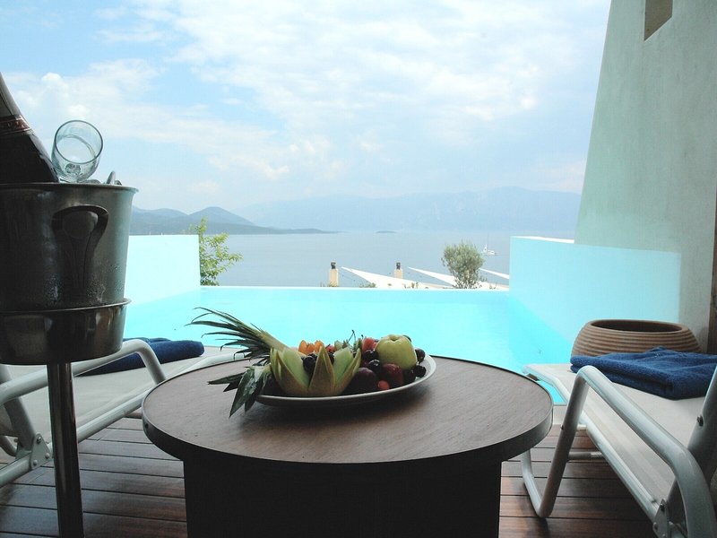Ionian Blue Bungalows & Spa Resort 7