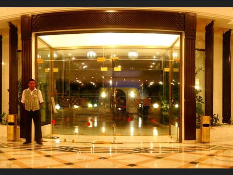 El Mouradi Palm Marina 1