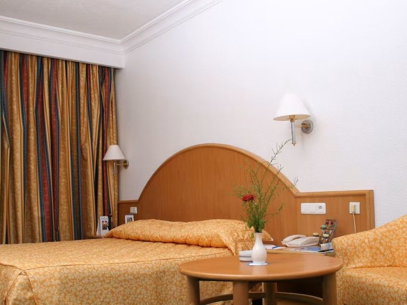 El Mouradi Palm Marina 37