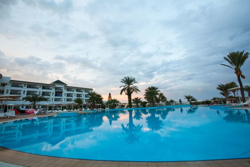 El Mouradi Palm Marina 10