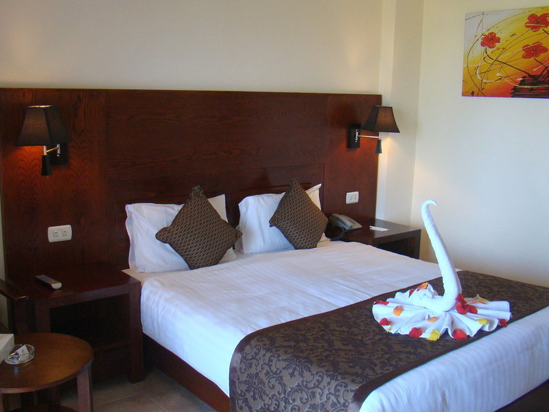 Royal Brayka Resort 11 - Room Example