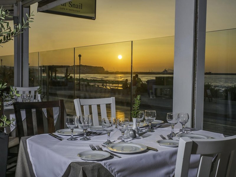 Swell Boutique Hotel 8