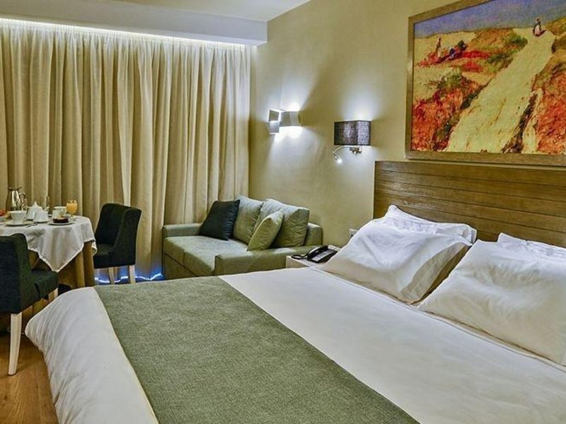 Swell Boutique Hotel 12