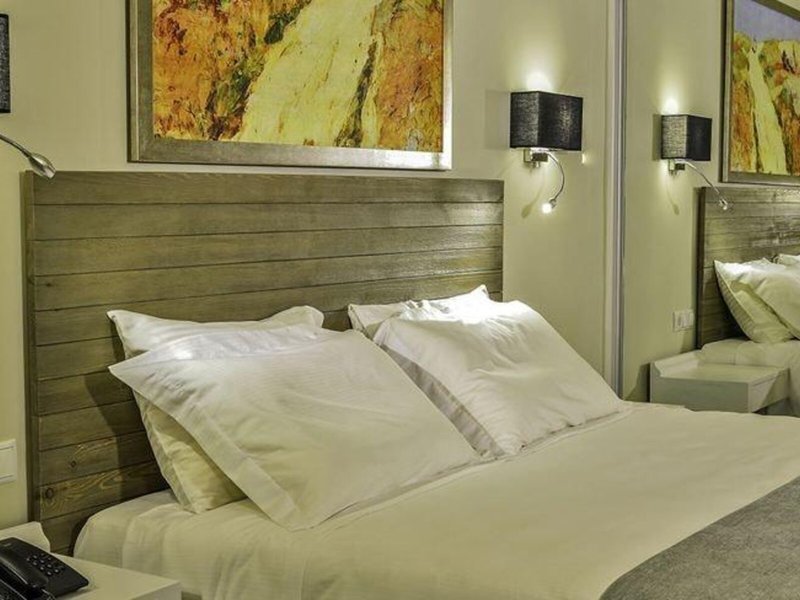 Swell Boutique Hotel 16