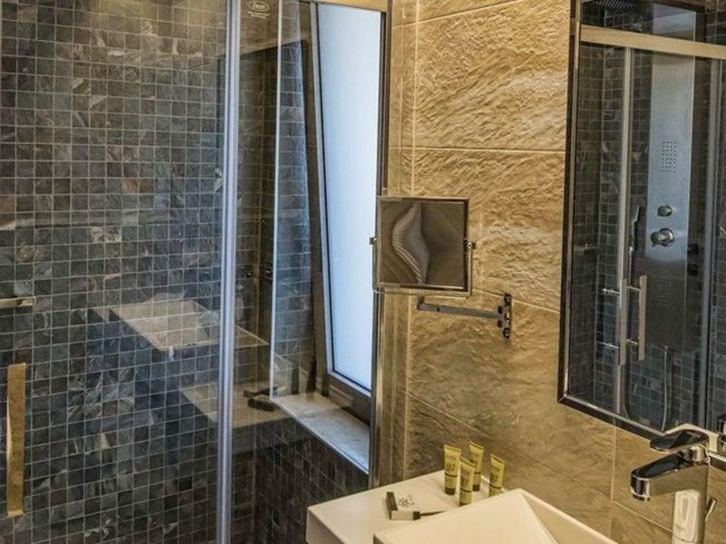 Swell Boutique Hotel 31