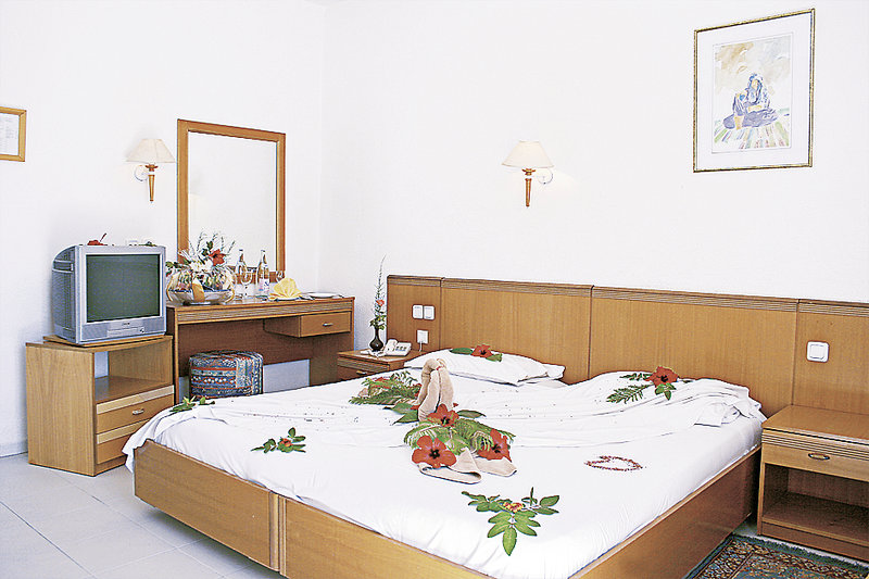 El Mouradi Club Selima 8