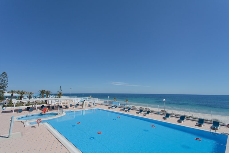 El Mouradi Club Selima 11
