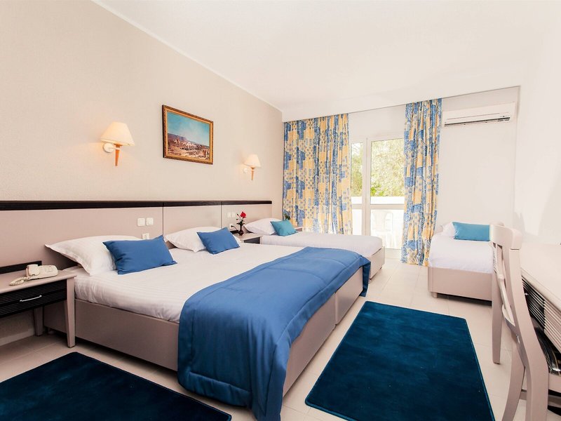 El Mouradi Club Selima 34