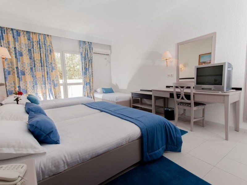 El Mouradi Club Selima 37