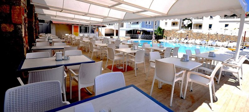 Sunpoint Family Hotel 3