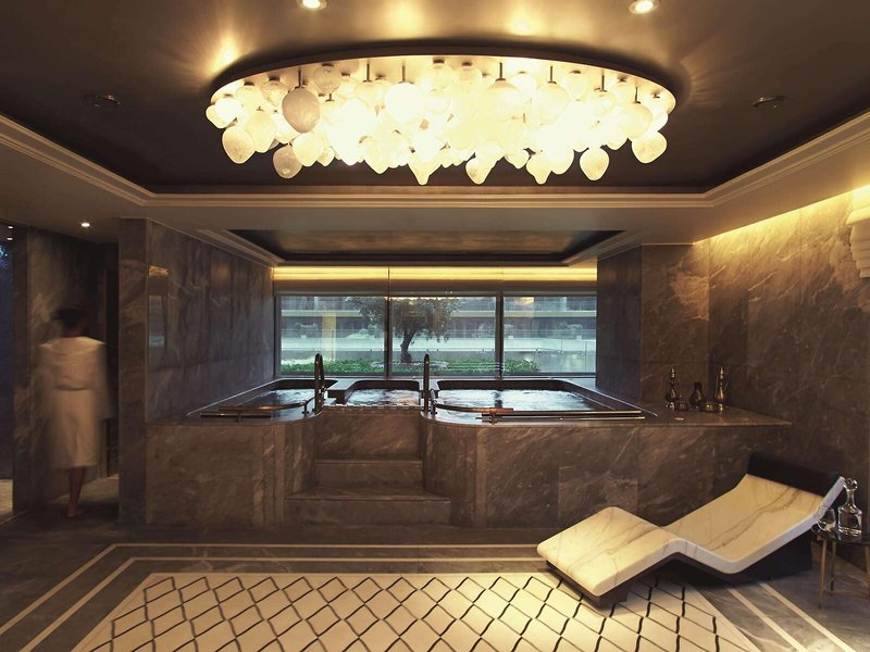Raffles Istanbul 10