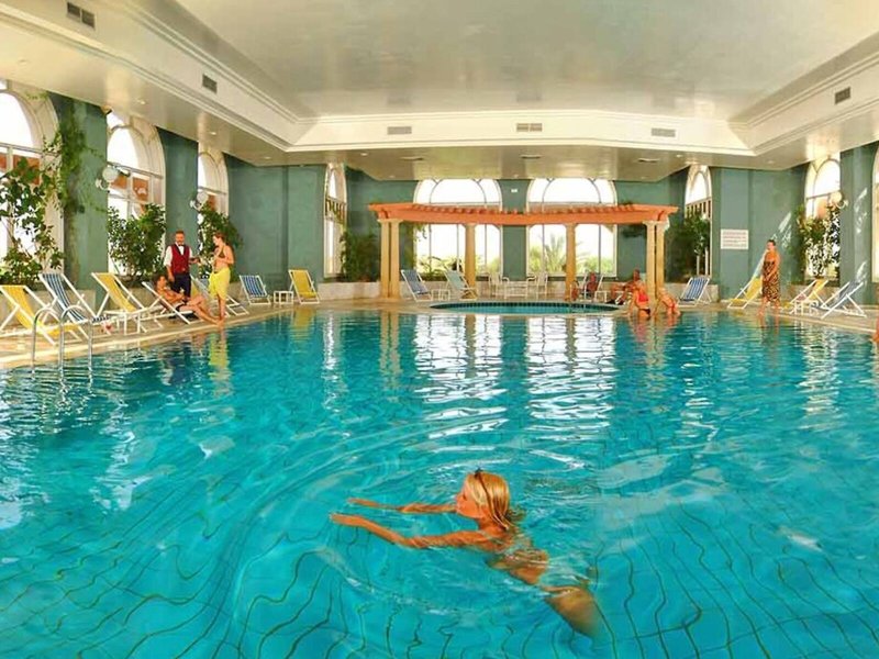 Le Soleil Bella Vista 13