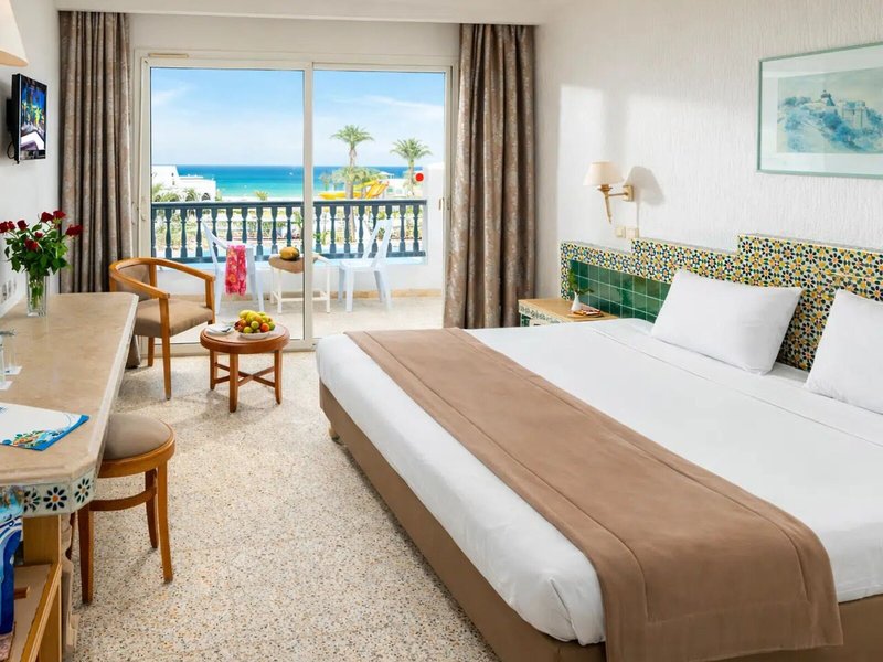 Le Soleil Bella Vista 43