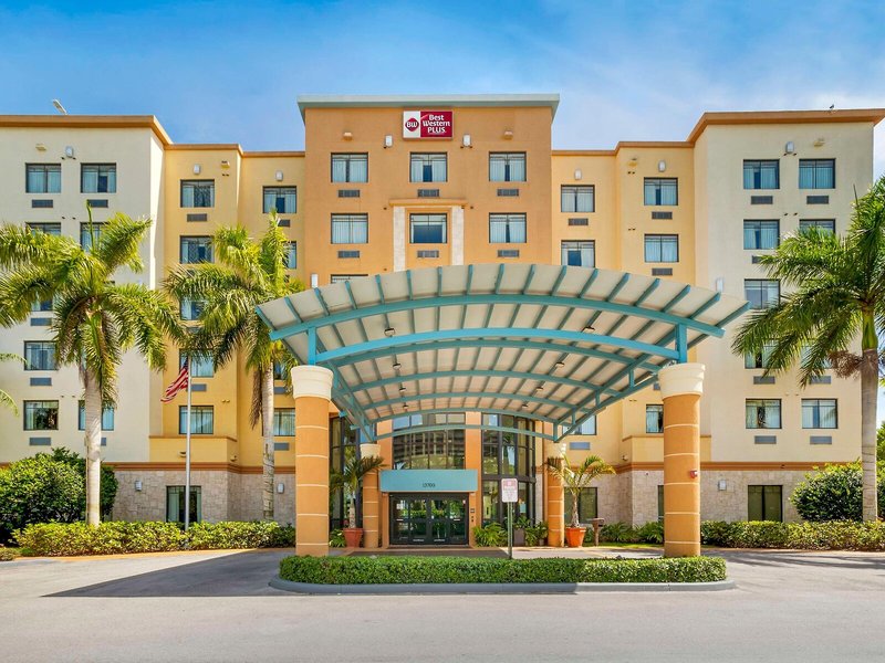 Best Western Plus Miami Executive Airport Hotel & Suites 4