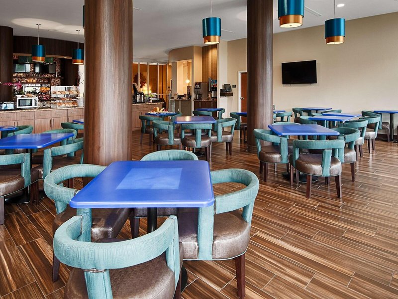 Best Western Plus Miami Executive Airport Hotel & Suites 16