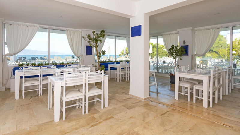 Charm Beach Hotel 10
