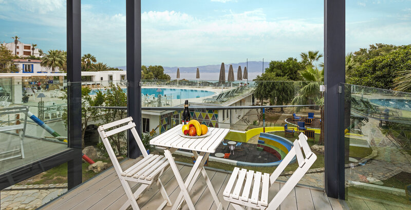 Charm Beach Hotel 20