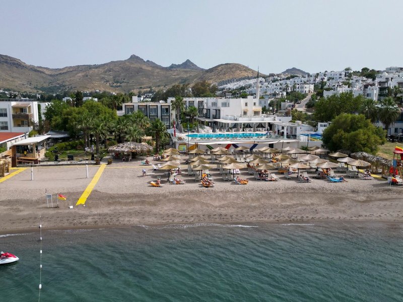 Charm Beach Hotel 22