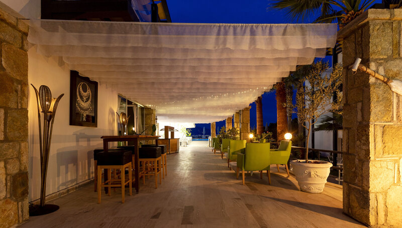 Charm Beach Hotel 11