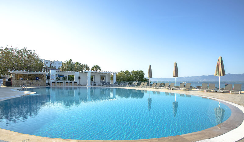 Charm Beach Hotel 13