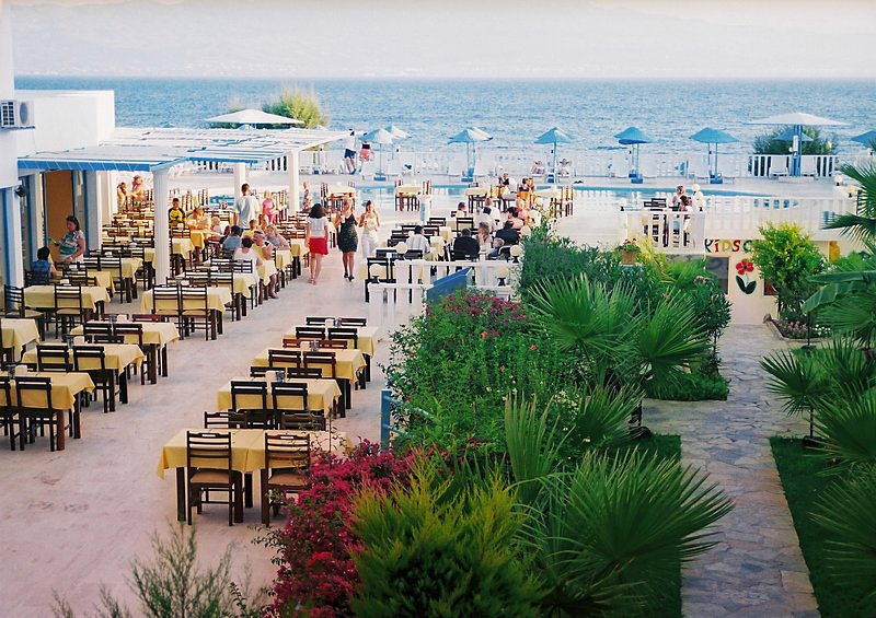Charm Beach Hotel 10