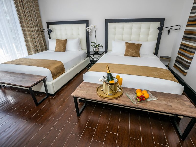 Hotel Croydon 45