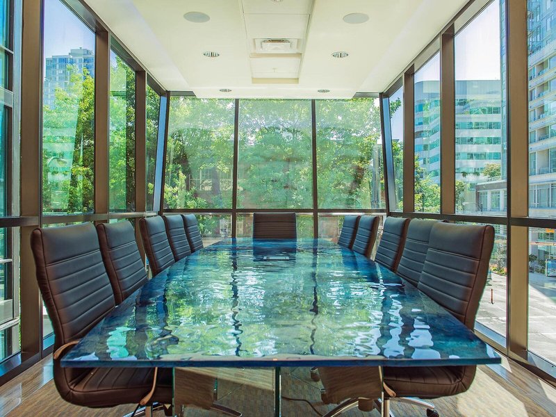 BLU Vancouver 5