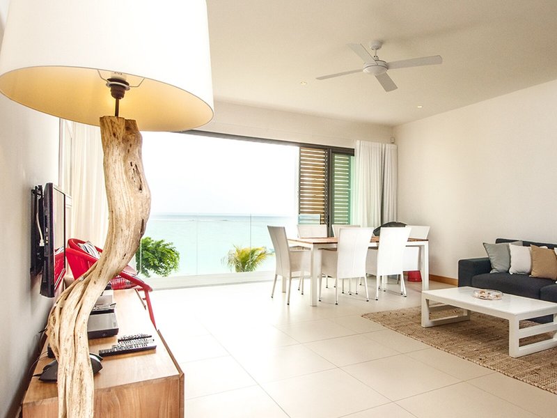 Cap Ouest 27 - Room Example