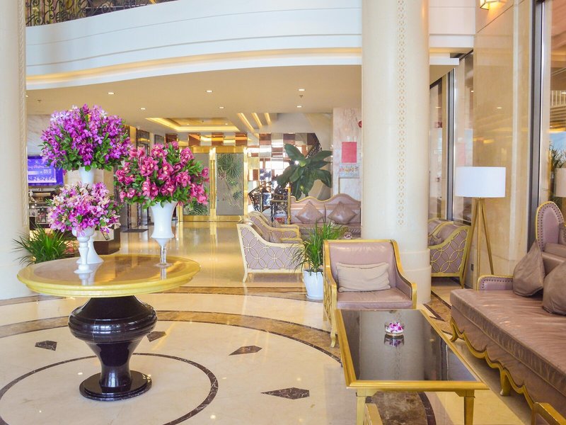 Holiday Beach Hotel 11