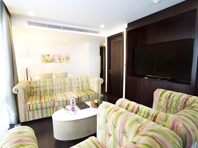 Holiday Beach Hotel 29