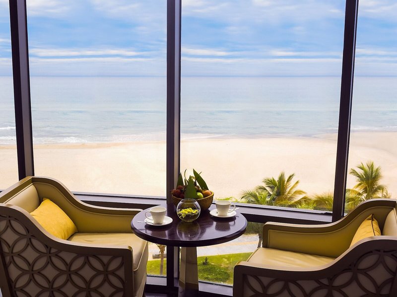 Holiday Beach Hotel 32