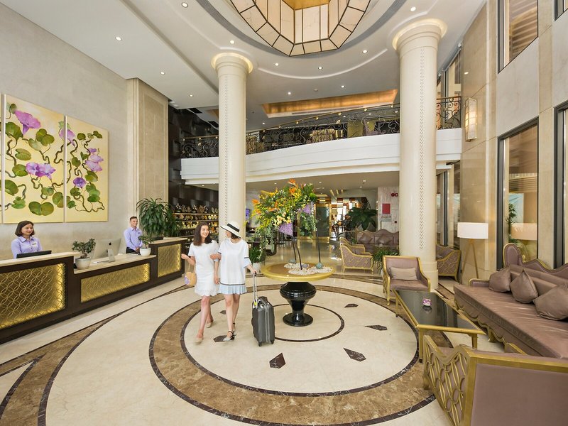 Holiday Beach Hotel 16